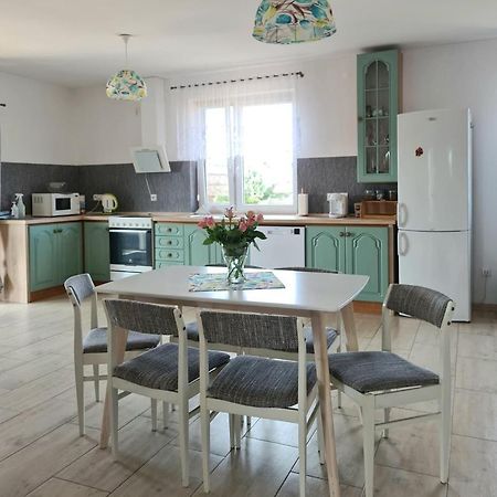 Rodzinny Apartament Na Kaszubach Brusy エクステリア 写真