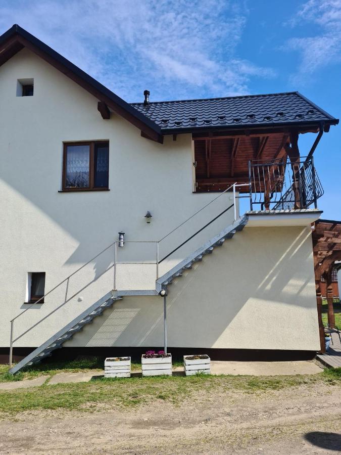 Rodzinny Apartament Na Kaszubach Brusy エクステリア 写真